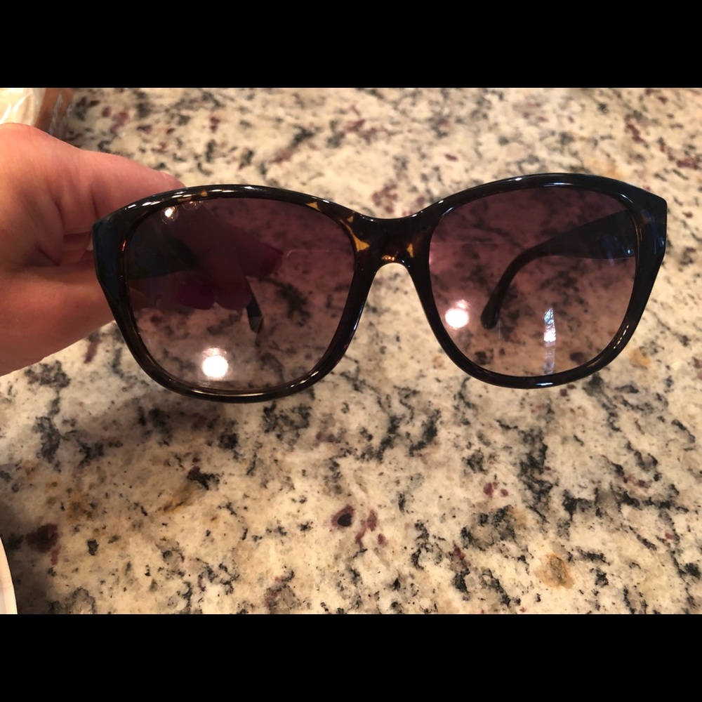 Michael Kors Womens sunglasses